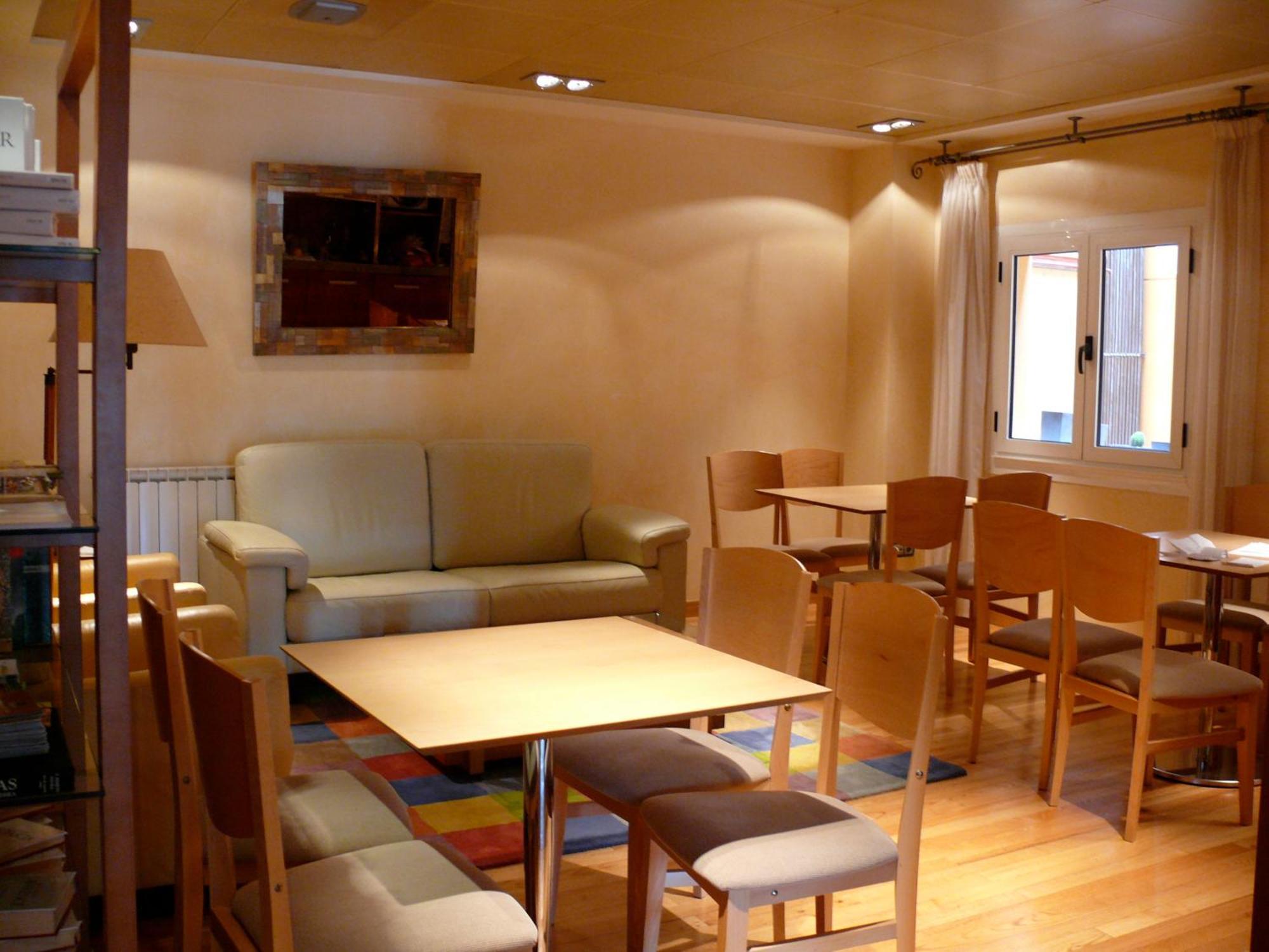 Hotel Nochendi Onís Dış mekan fotoğraf