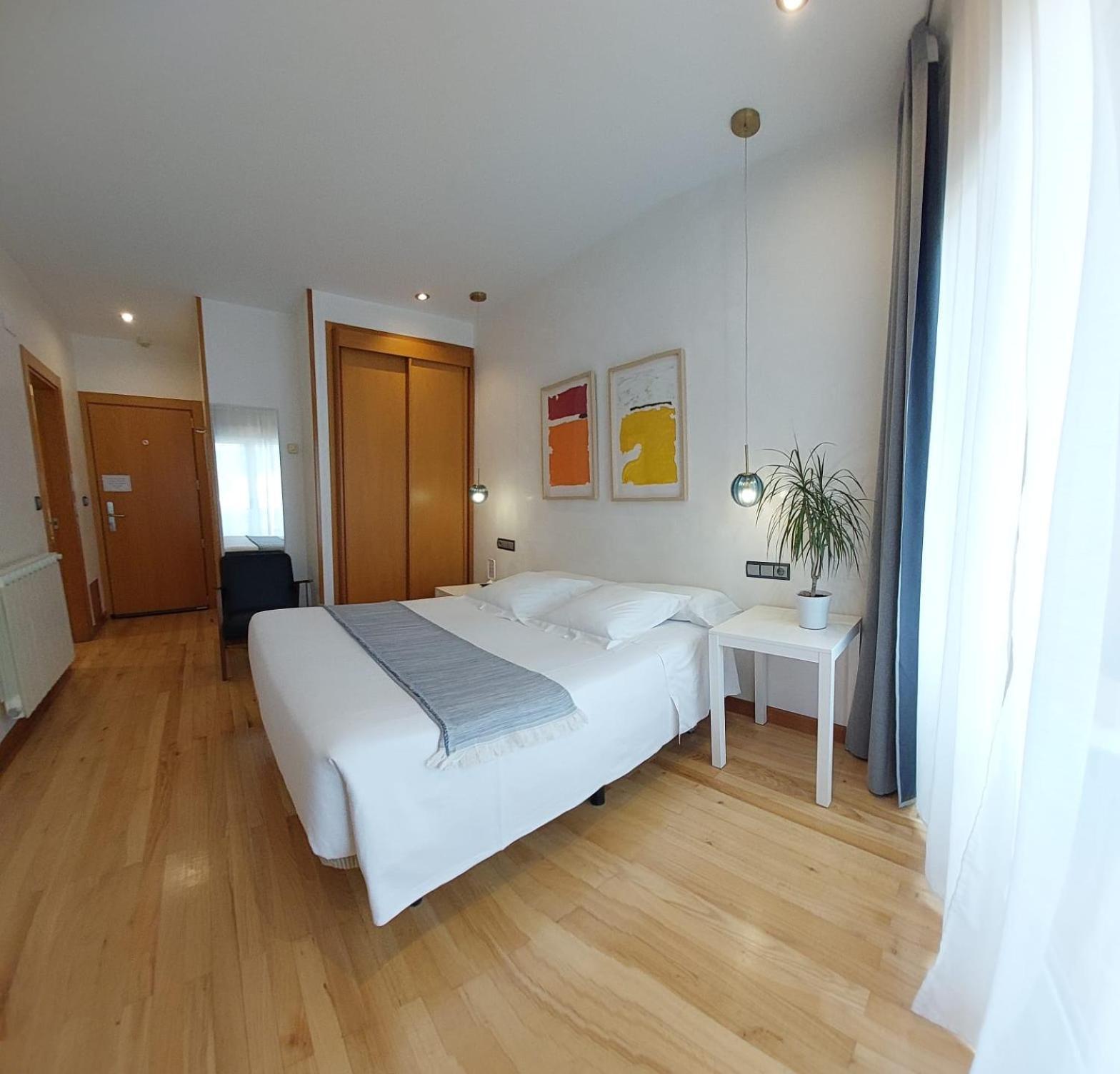 Hotel Nochendi Onís Dış mekan fotoğraf