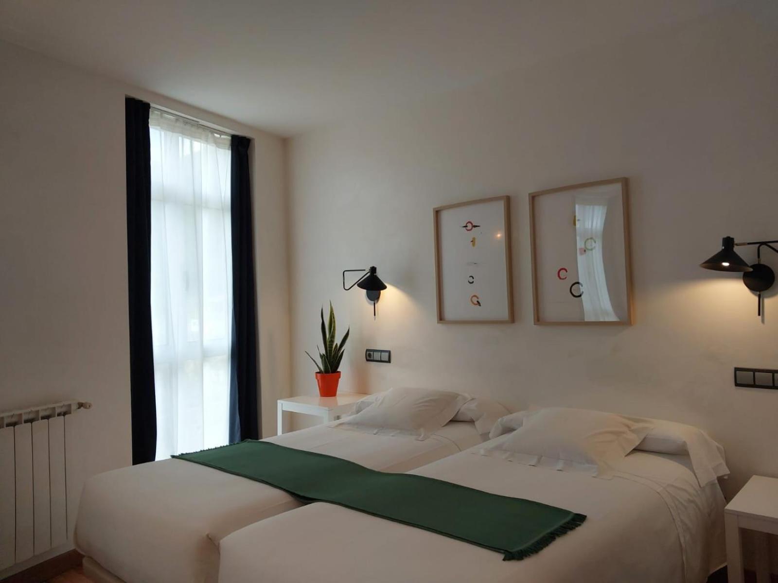Hotel Nochendi Onís Dış mekan fotoğraf