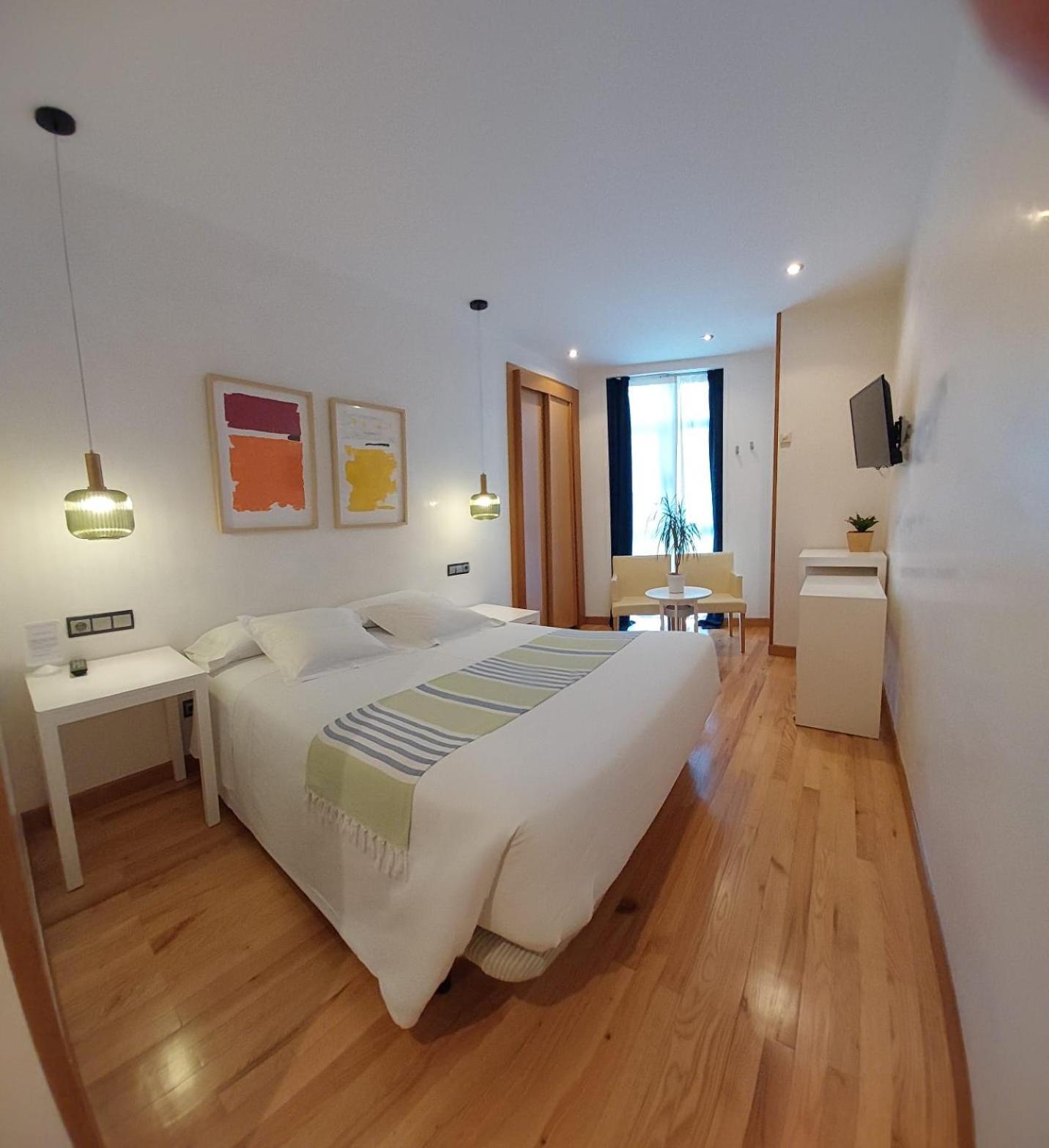 Hotel Nochendi Onís Dış mekan fotoğraf