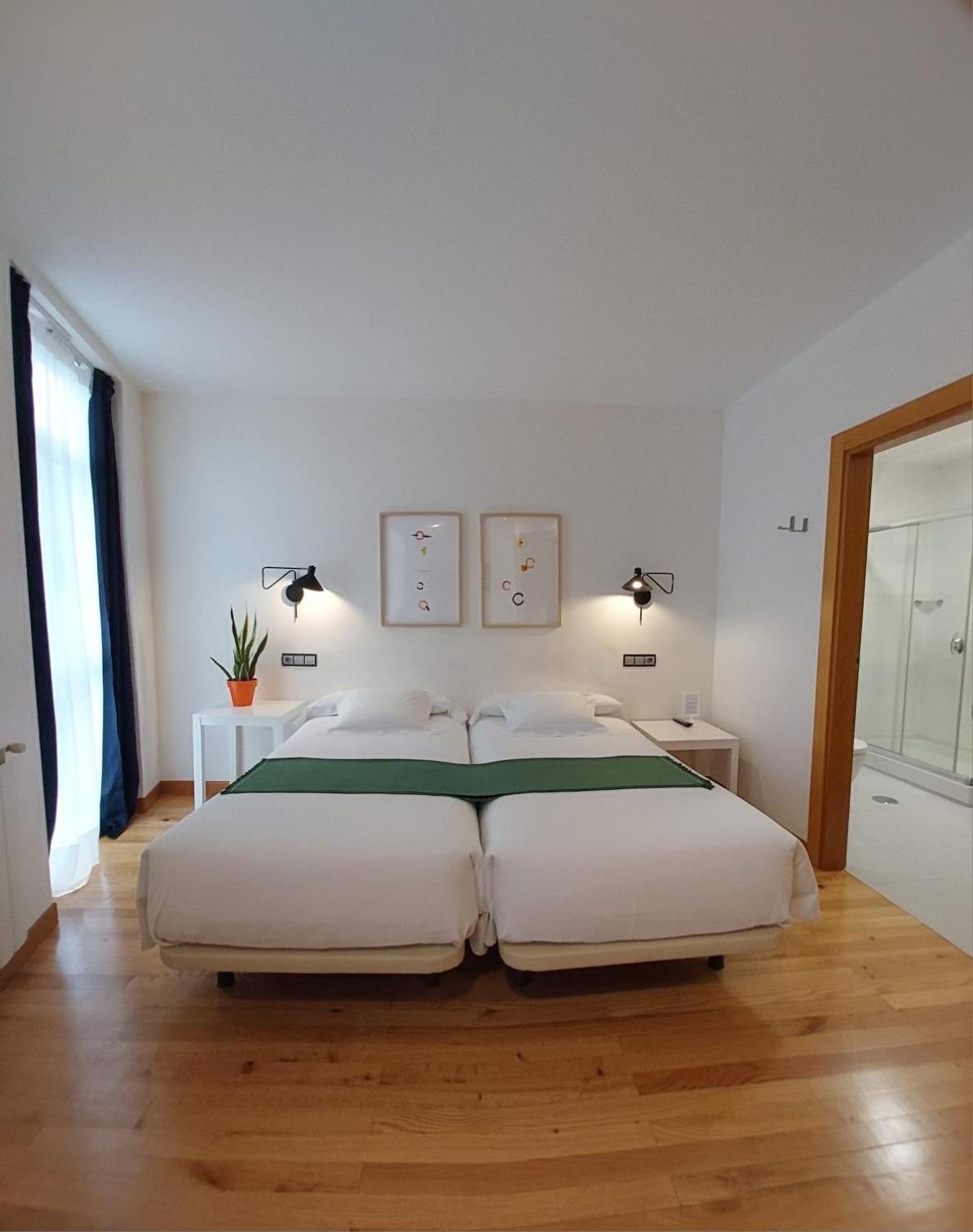 Hotel Nochendi Onís Dış mekan fotoğraf