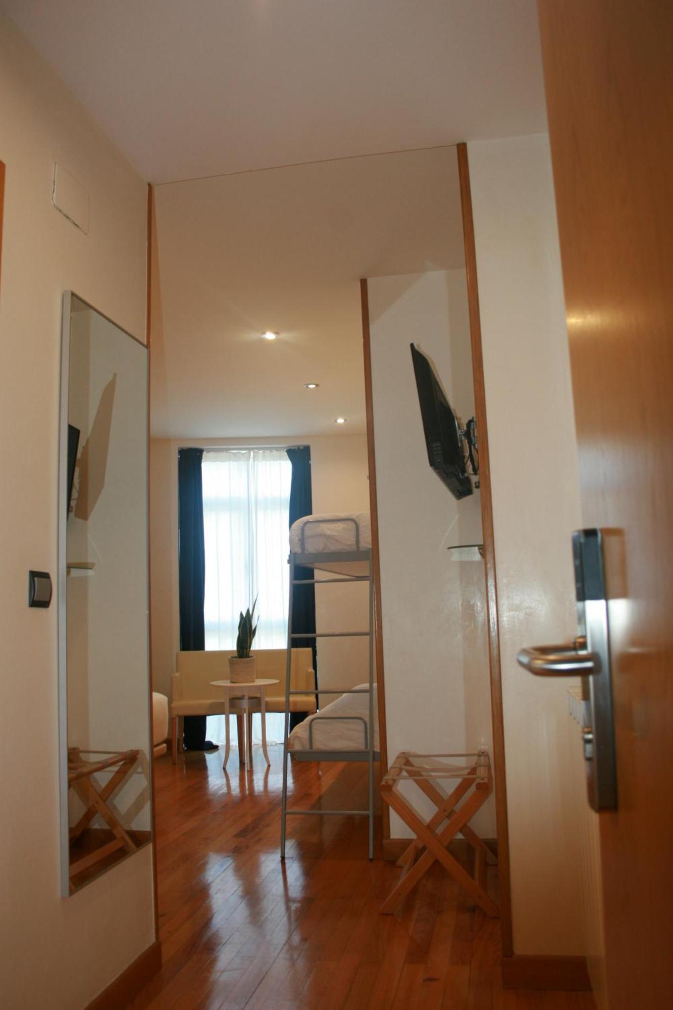 Hotel Nochendi Onís Dış mekan fotoğraf