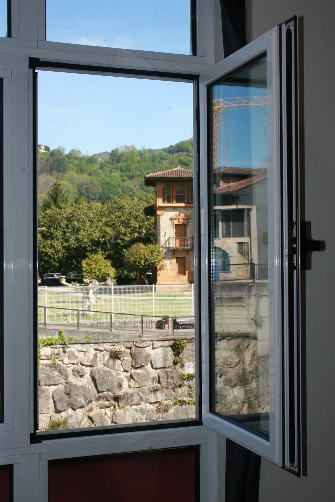 Hotel Nochendi Onís Dış mekan fotoğraf