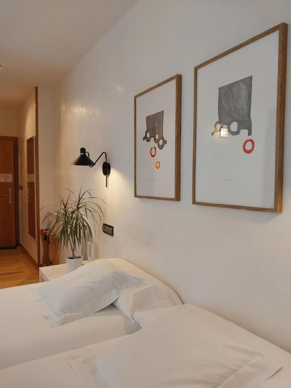 Hotel Nochendi Onís Dış mekan fotoğraf