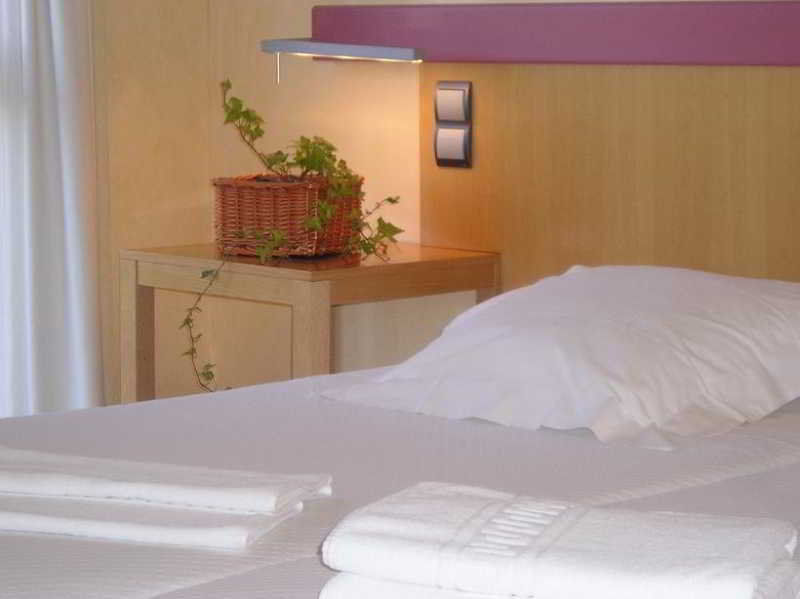 Hotel Nochendi Onís Dış mekan fotoğraf