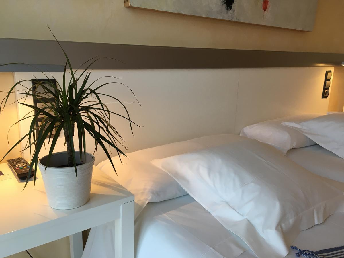 Hotel Nochendi Onís Dış mekan fotoğraf