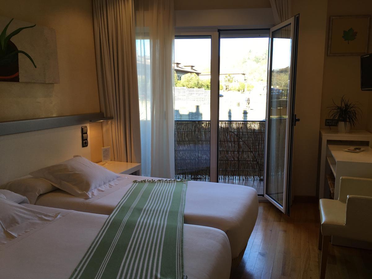 Hotel Nochendi Onís Dış mekan fotoğraf
